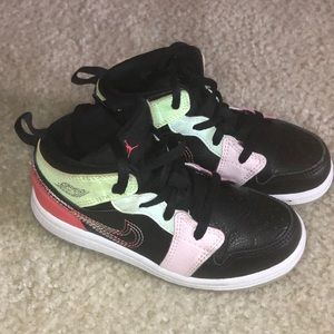 Airs Jordan glow in the dark sneakers